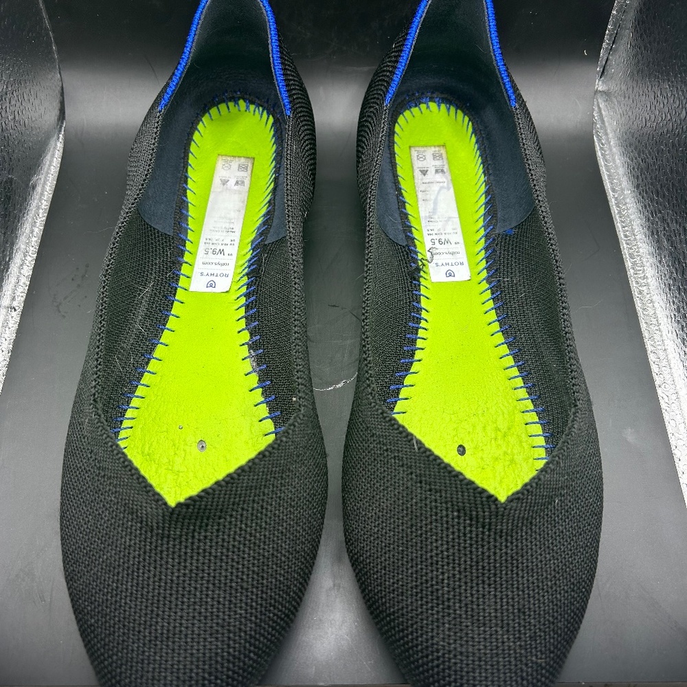 Rothy’s Black Points, size 9.5